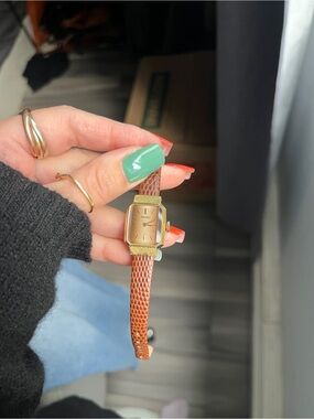 Seiko Manual Women's Watch Gold